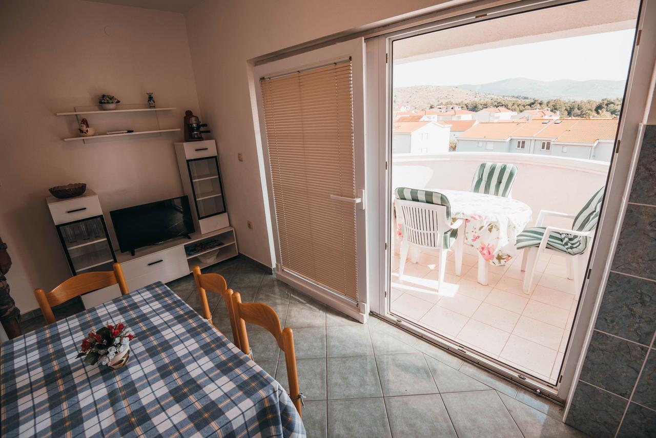 Apartments Visnjic Zaboric Buitenkant foto